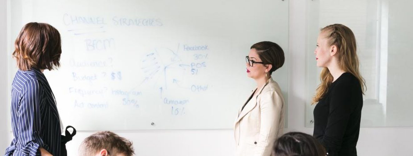 Scuola 100 mila nuovi posti. lezione frontale