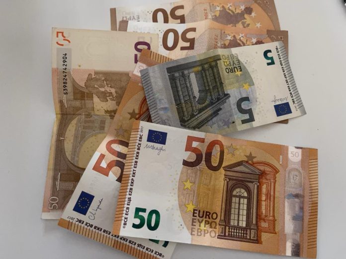 Bonus INPS anti-inflazione 2023 di 350 euro sta per scadere, ecco chi può richiederlo