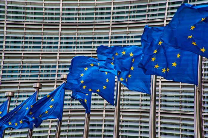 Assegno unico universale 2023, brutte notizie dalla Commissione Europea, aperta procedura