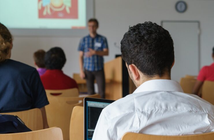 Educazione Civica, occorre il docente specifico in grado di insegnare queste cose