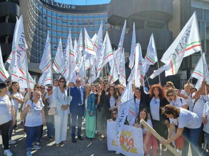 ASSISTENTI ALL'AUTONOMIA E ALLA COMUNICAZIONE: LA PRIORITÀ È LA TUTELA DEGLI ALUNNI CON DISABILITÀ