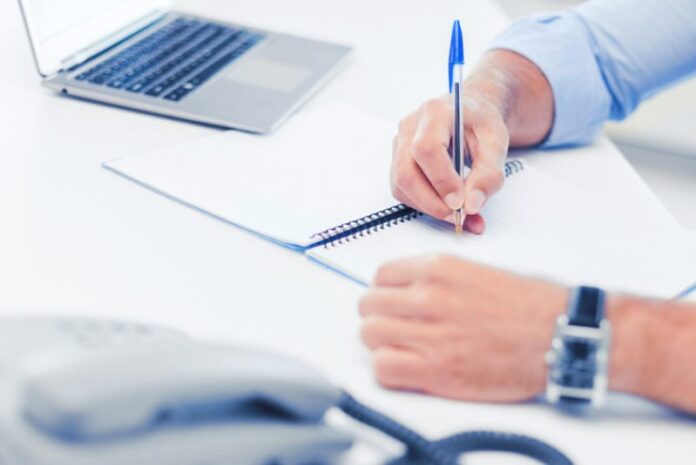 Stipendi docenti e ATA nel 2024: ecco cosa aspettarsi tra rinnovo del contratto, arretrati e taglio del cuneo fiscale