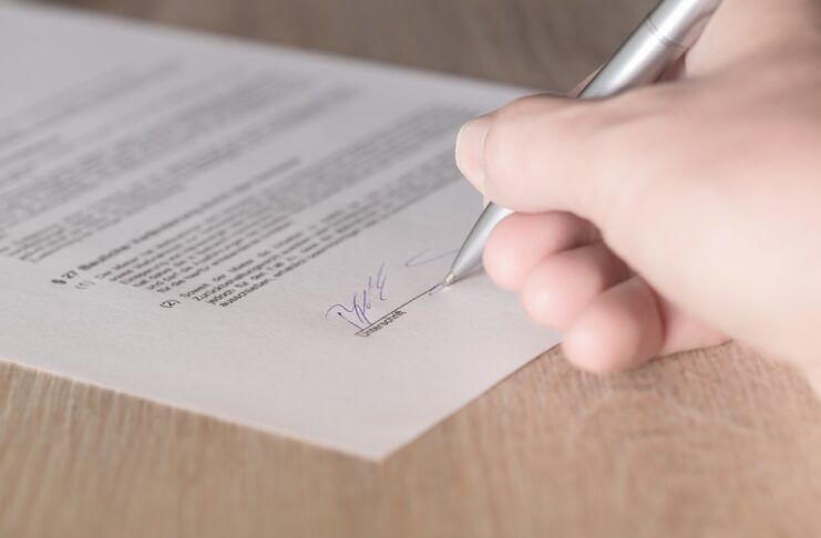 Contratto Scuola 2022-24 gli scatti automatici a rischio e maggior potere ai presidi? Cresce la preoccupazione