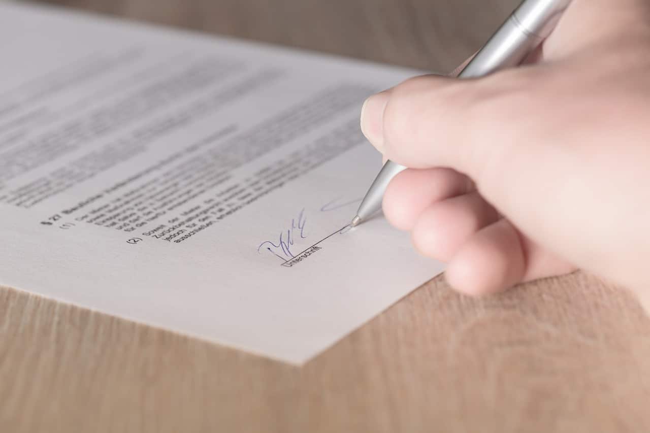 Contratto Scuola 2022-24 gli scatti automatici a rischio e maggior potere ai presidi? Cresce la preoccupazione
